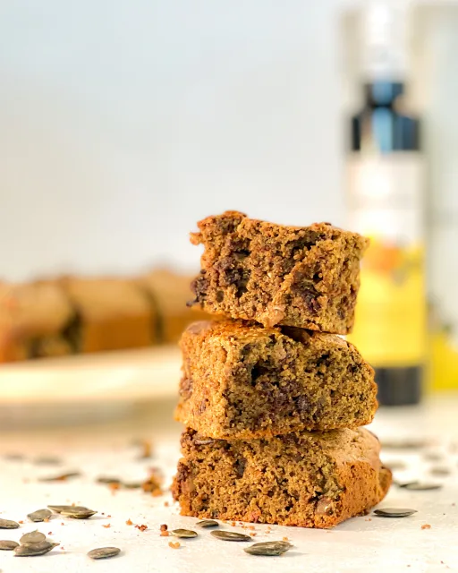 Bučni browniji z ajdovo moko in bučnim oljem