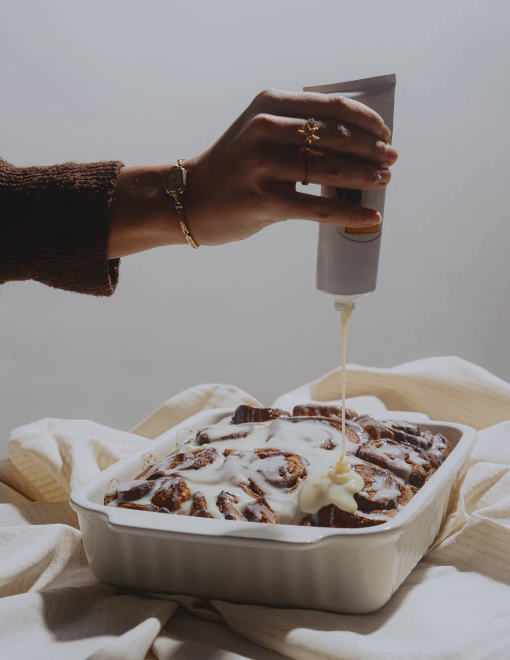 Praznične cimetove rolice BRINAVKUHNI